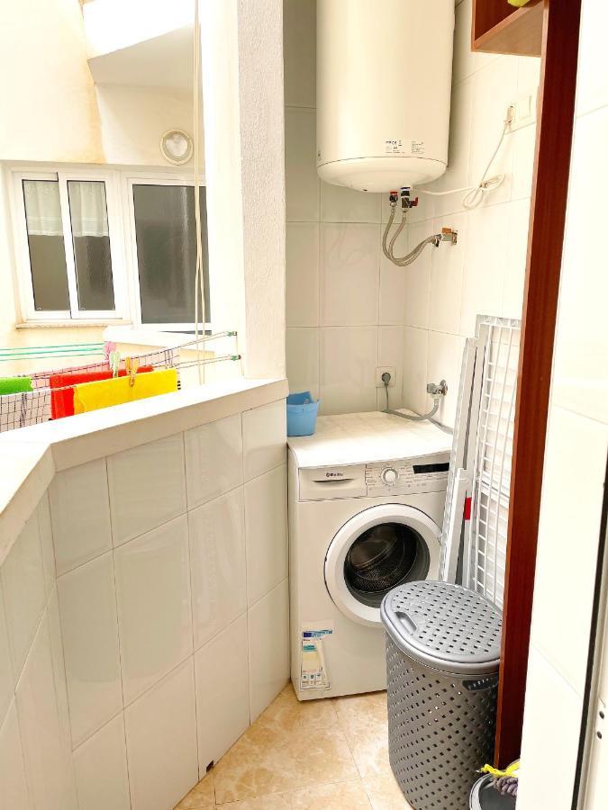 Daniela Apartament Торевиеха Екстериор снимка